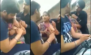 2 Lover Sucking GF Boobs Outdoor Desi MMS