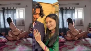 Newly Merried Wife ne Lode Par Beth kar Jumping Ki